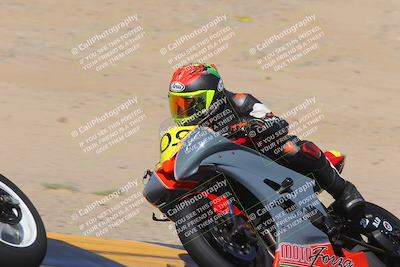 media/Oct-08-2023-CVMA (Sun) [[dbfe88ae3c]]/Race 3 Amateur Supersport Middleweight/